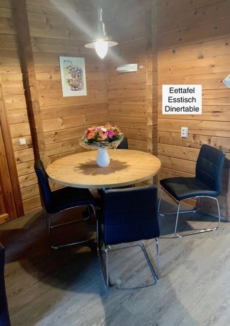 2 Bedroom Fins Chalet Gramsbergen Εξωτερικό φωτογραφία